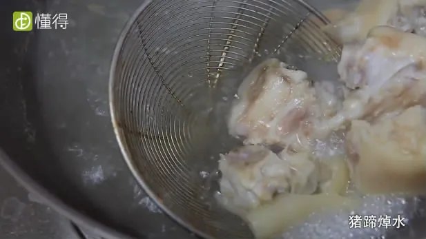 红烧猪蹄的做法