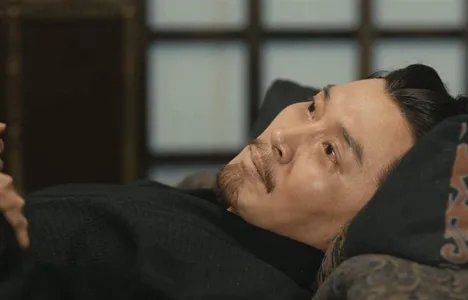 郭嘉和诸葛亮相比，两人有什么不同？