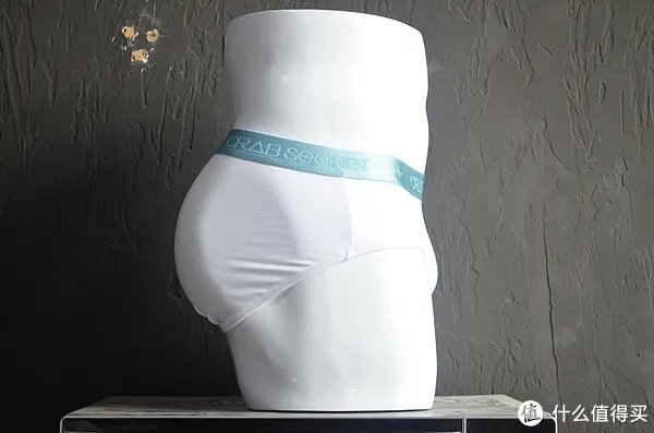 30-100元男士内裤系列测评 篇四：三角内裤测评 舒雅、优衣库、DA、蕉内、螃蟹秘密5款