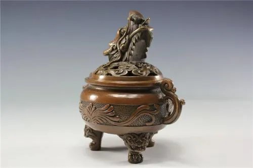 如何选购香炉 香炉里放什么好