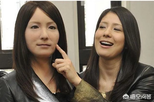 我国首个虚拟学生怎么看?