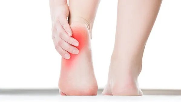 脚踝韧带拉伤怎么办