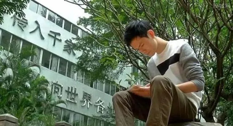 凭表情包赚50万 表情包市场盈利模式是怎样的