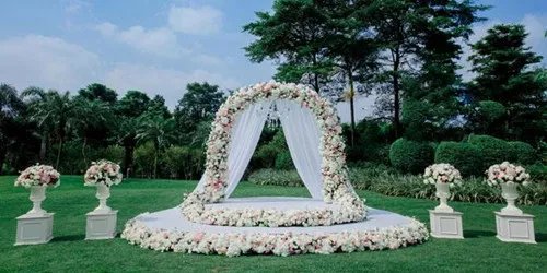 婚礼门有几种类型　怎样布置婚礼门更甜美