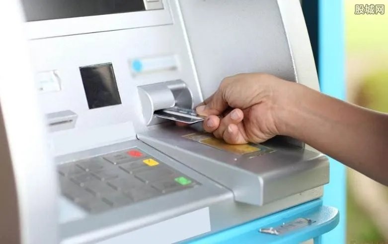 同行异地转账要手续费吗 异地转账怎么收费？