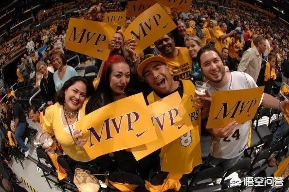 哈克莱斯26+8压哨绝杀，波普32分，湖人不敌开拓者，怎样评价本场比赛？