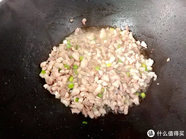 做炸酱面，黄豆酱、豆瓣酱、甜面酱选哪个？搞清楚区别很关键