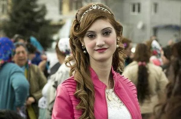 保加利亚的新娘市场，少女与寡妇价格差距大，真的假的？