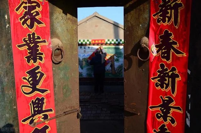 为什么感觉今年大家都急着回农村过年？