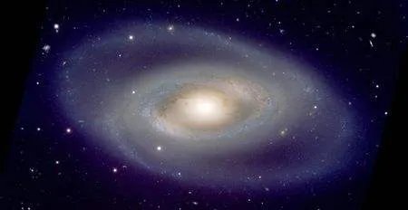 天文学该怎样入门？