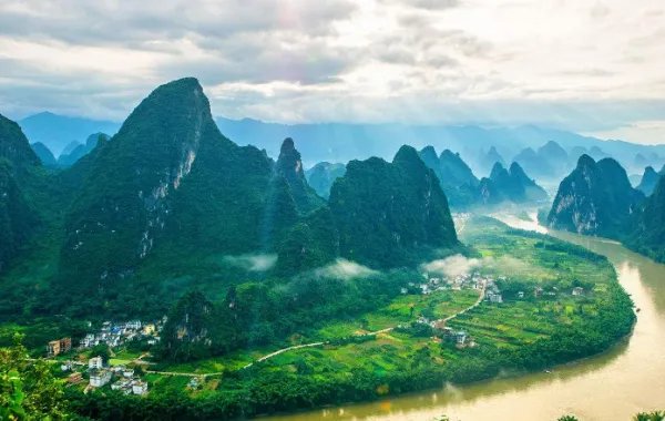 歌曲里面有一句 中国美