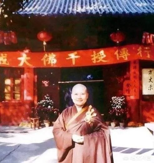 歌手李娜的近况如何？