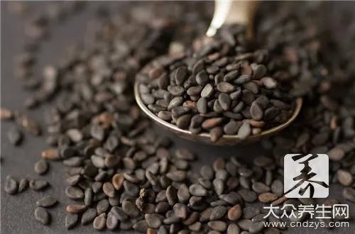  黑芝麻的功效与作用及食用方法是什么