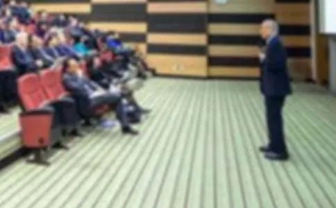 竞选大队干部演讲稿