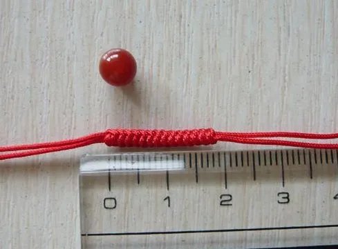 怎么做红绳脚链