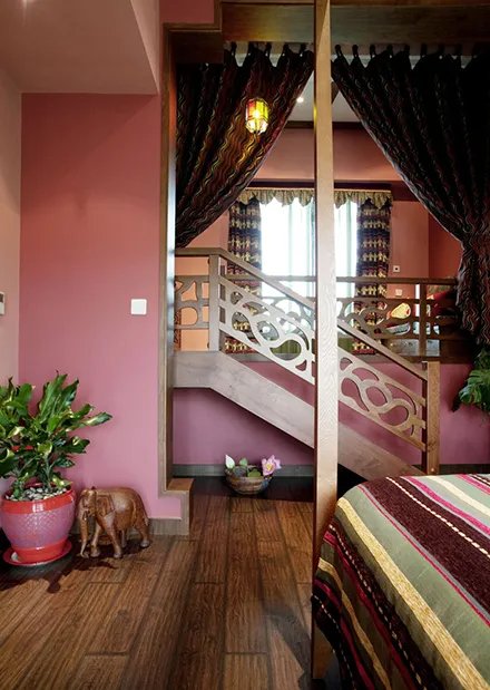 嫂子家的复式楼我一点也不羡慕，但是楼梯真的让我嫉妒