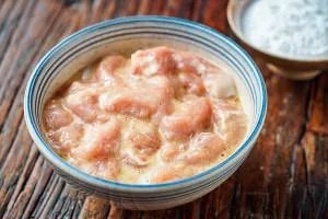 里脊扒饼的肉怎么腌制