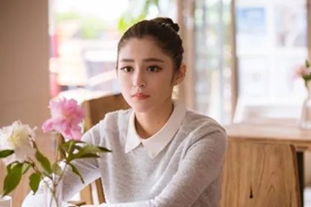 李心艾微博曝光 确定加盟《花火》启航火花“四贱”