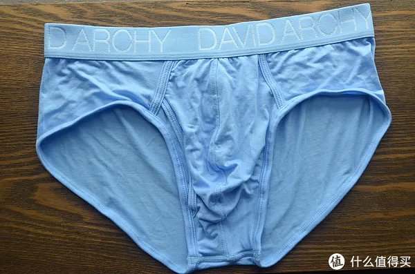 30-100元男士内裤系列测评 篇四：三角内裤测评 舒雅、优衣库、DA、蕉内、螃蟹秘密5款