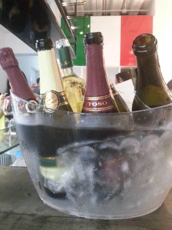 香槟王多少钱一瓶