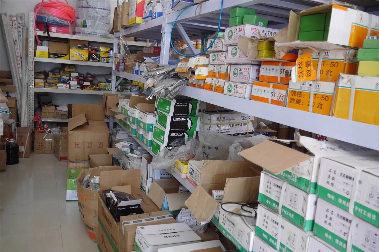 小五金店加盟大概要花多少钱 开五金店有什么优势吗