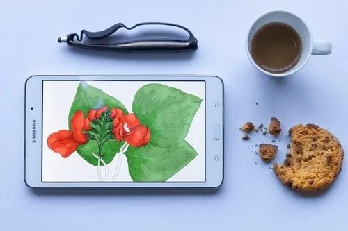 造型十分奇特 却称之为最舒适的手机手写笔