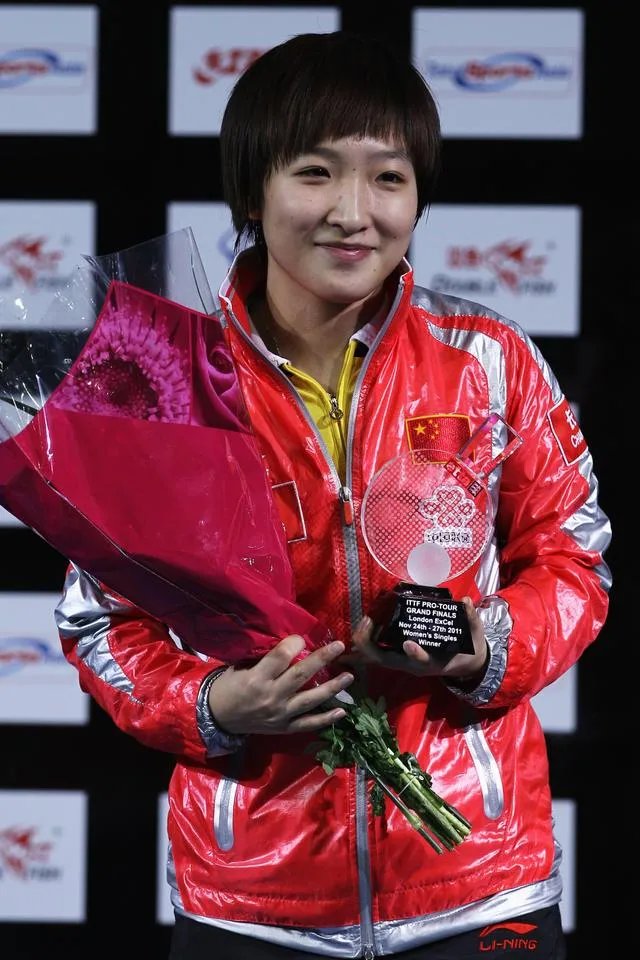 张继科和刘诗雯最后为什么没有在一起？张继科为什么不上赛场了？