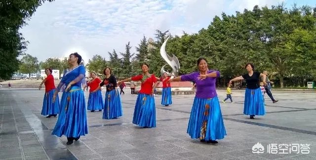 小区广场舞音乐播放到几点算扰民?