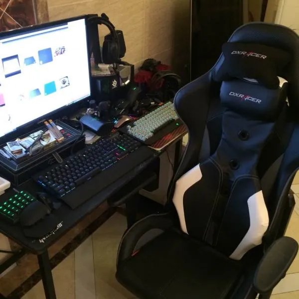 雷蛇黑寡妇什么轴好用，各自都有什么特点