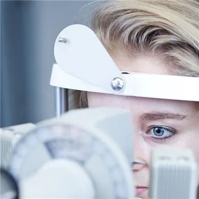 哪个属于远视眼镜?