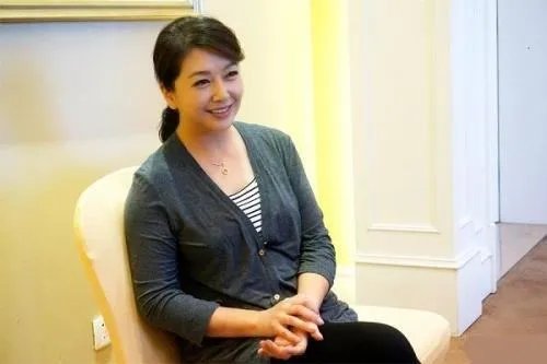 江珊嫁给了小15岁的男友张博，姐弟恋会幸福吗？