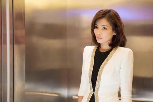 我的前半生2电视剧首播时间