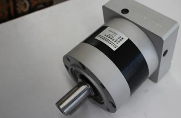 行星减速机和涡轮蜗杆减速机有什么区别