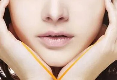 打完下巴玻尿酸