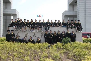 如果往天津大学仁爱学院快递东西，详细地址应该怎么写？谢谢。