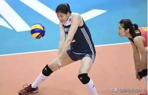 左手大将博斯科维奇能和当今世界女排第一人李盈莹相比较吗？