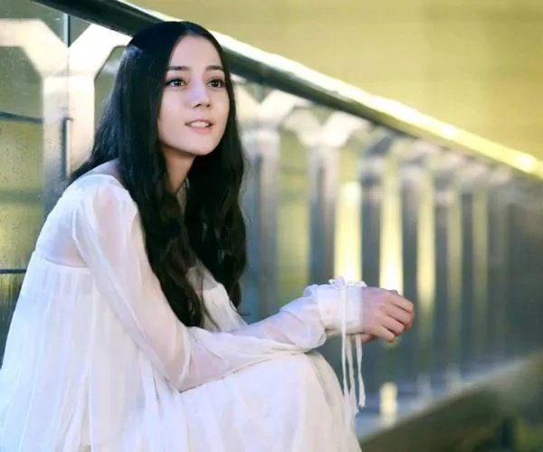 迪丽热巴为什么叫胖迪