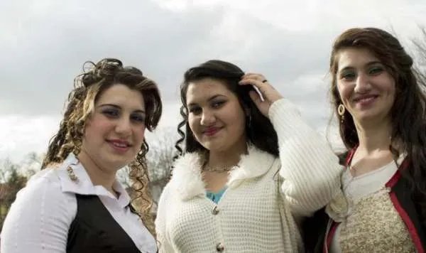 保加利亚的新娘市场，少女与寡妇价格差距大，真的假的？