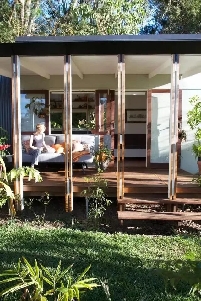 夫妻俩花30万买了个黑箱子，过上了所有人都羡慕的生活