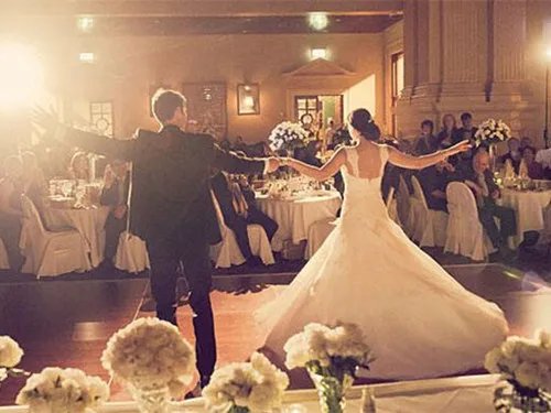 婚礼歌曲大全 婚礼上适合唱的歌曲