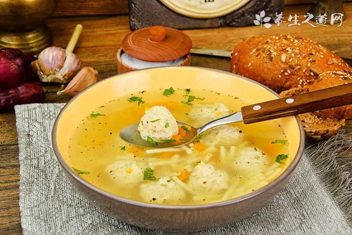 鸡肝不能和什么一起吃_鸡肝不可以和什么同吃