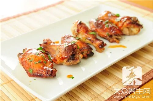红酒鸡翅的做法大全