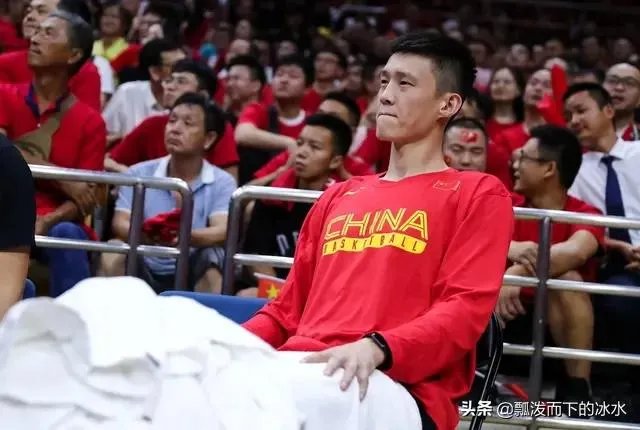 如果周鹏四月中旬可以复出，杜锋带领的国家队可以打进奥运会吗？