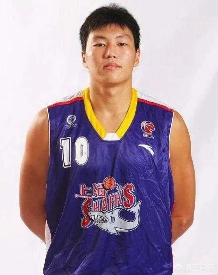 CBA李根为什么交易去了上海队?