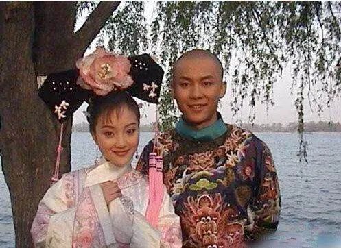 李小璐和李晨之前交往过么？