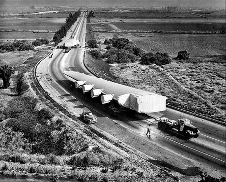 “钢铁侠”制造的休斯H-4最大的水上飞机