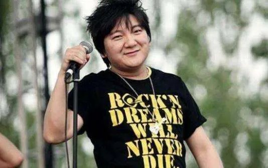 歌手杨臣刚曾靠一首歌挣1.7亿，最近的进展如何？