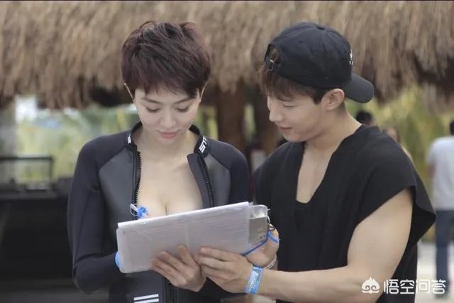 你知道李小璐的闺蜜团中还有个姜妍吗？