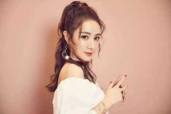 全球首次！薇娅直播间卖火箭，她卖的火箭是什么来头?