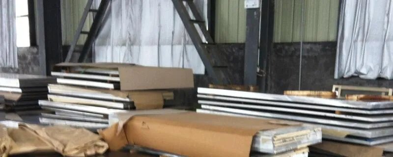 s136相当于什么材料